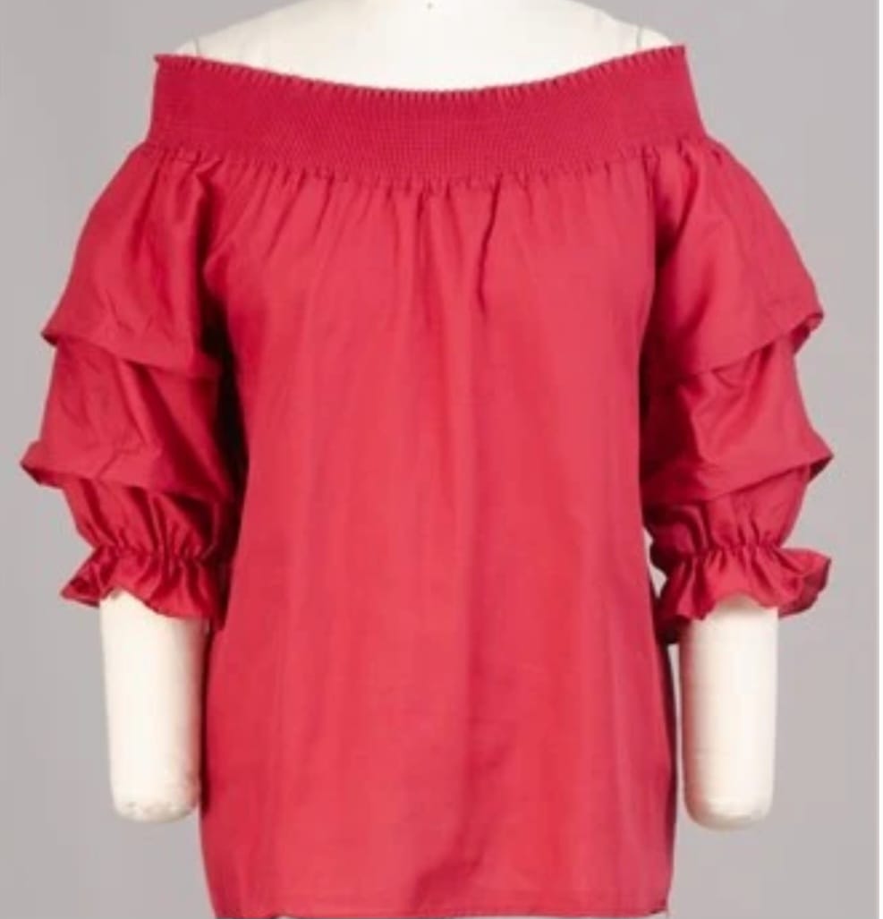 Off Shoulder Sleeved Scrunch Top
