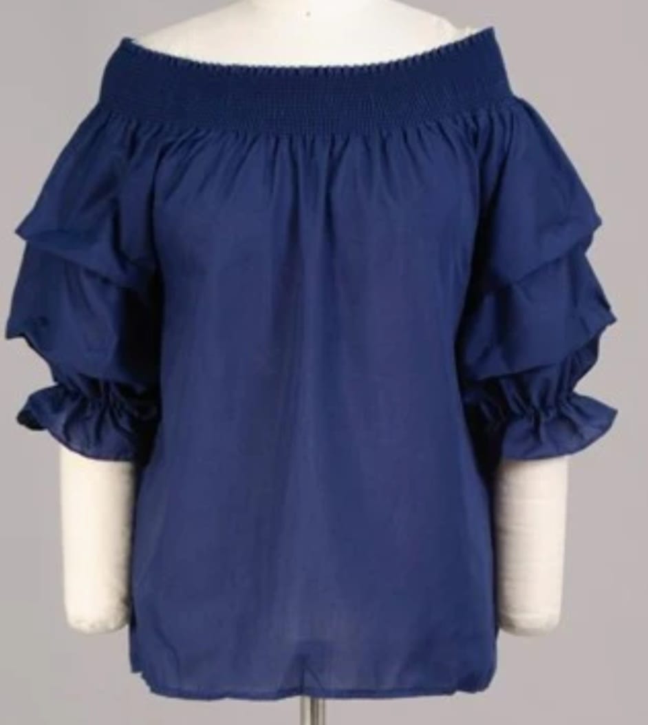 Off Shoulder Sleeved Scrunch Top