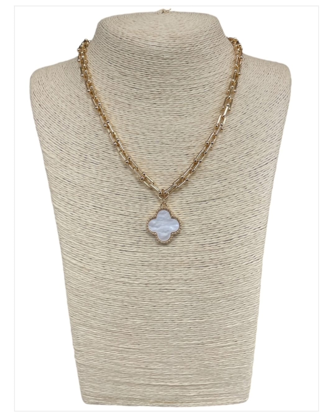 Mother of Pearl Clover Gold Necklace