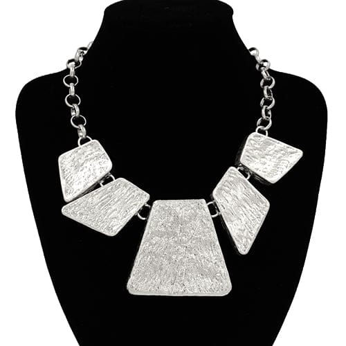 Silver Distinctive Opulence Necklace