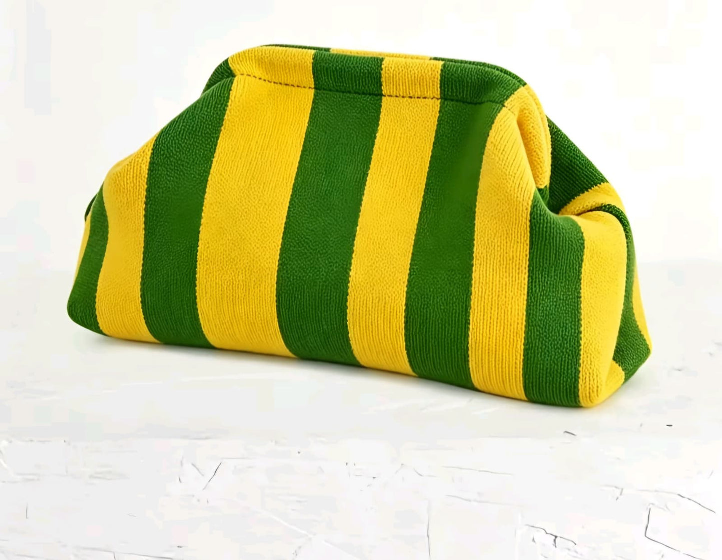 Lemon lime Clutch